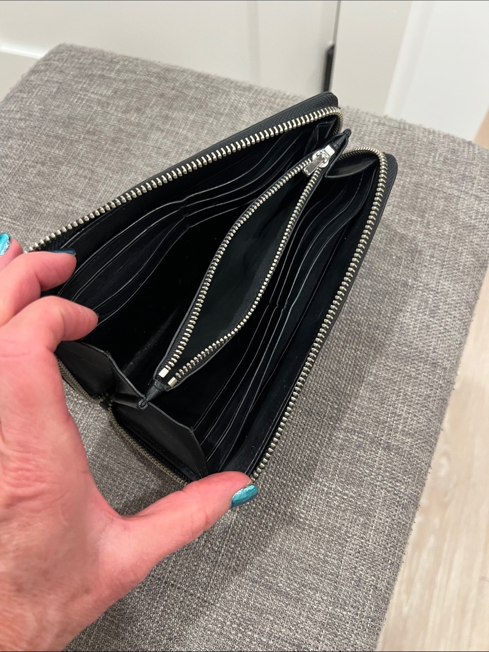 Coach Black Star & Stud Zip Wallet - Picture 2 of 14